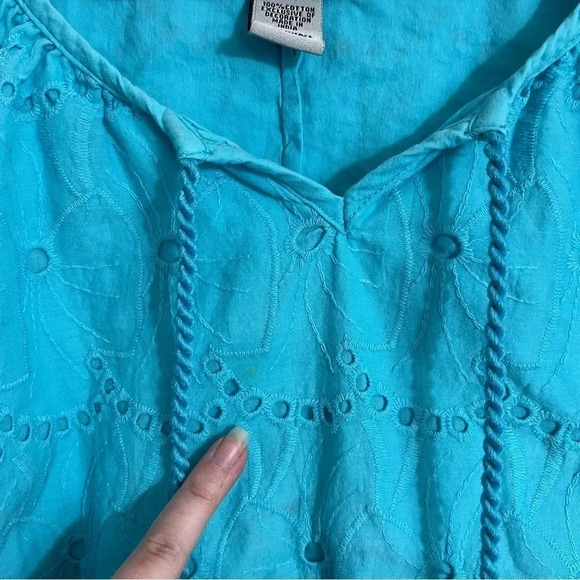 Catherine’s Blue Blouse 4X Eyelet Cutouts Flower Embroidered Flared Short Sleeve - Picture 7 of 8